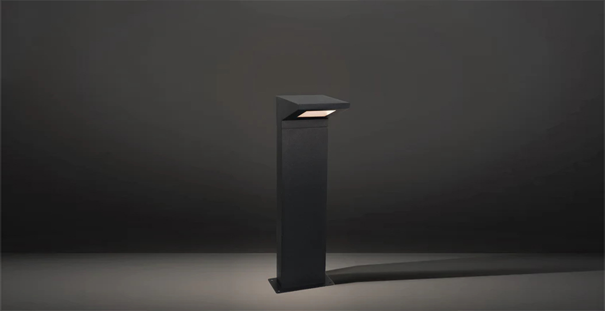 घर